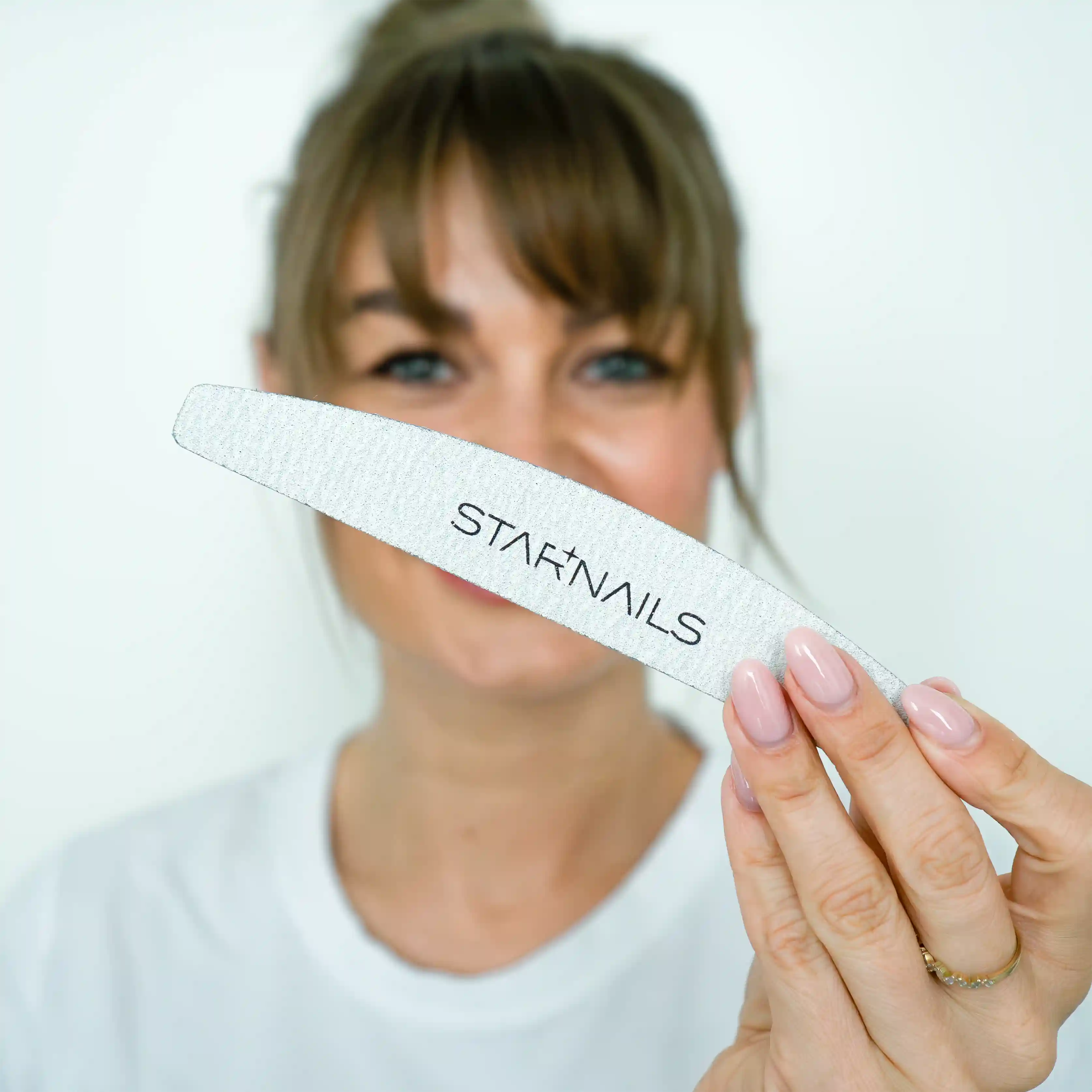 Pilník na nehty STARNAILS LOĎKA 80/100, 25 ks